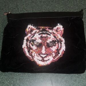 SHEIN—Black Sequin Tiger Travel Bag—NWOT